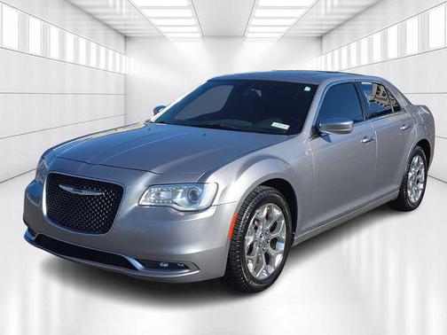 2016 Chrysler 300C Platinum
