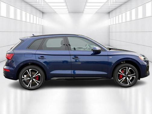 2025 Audi Q5 45 S line Premium Plus