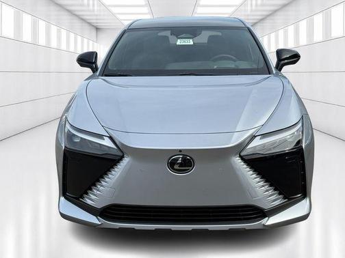 Iridium 2026 Lexus RZ 450e