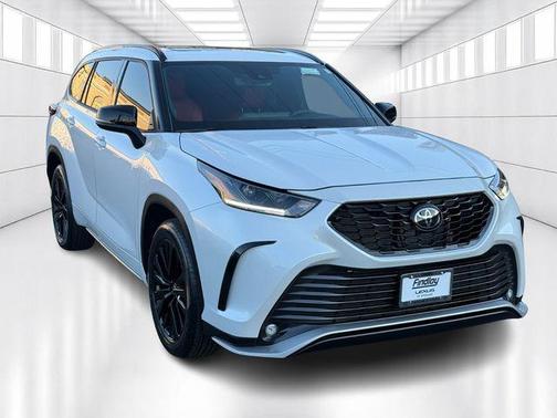 2024 Toyota Highlander XSE