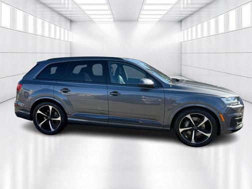 2019 Audi Q7 55 Prestige