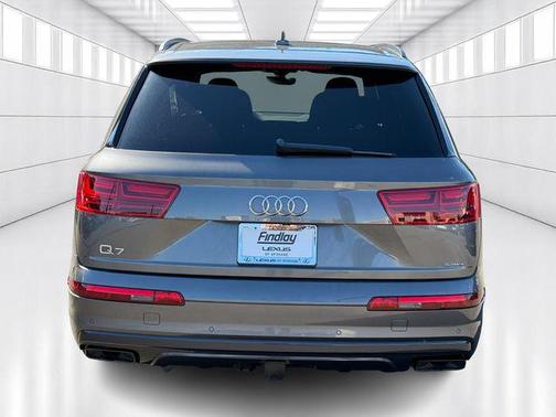 2019 Audi Q7 55 Prestige