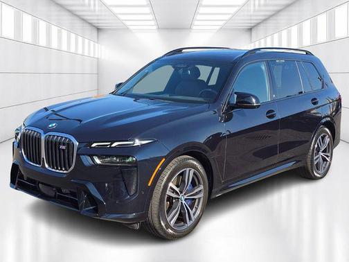 2024 BMW X7 M60i