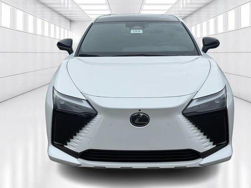 Oxygen White 2026 Lexus RZ 450e Premium