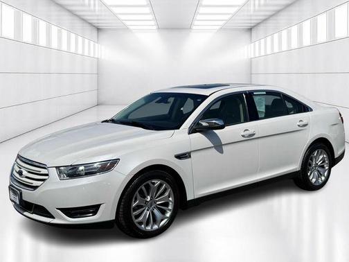 2019 Ford Taurus Limited