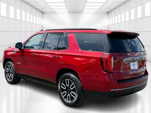 2024 GMC Yukon 4WD AT4
