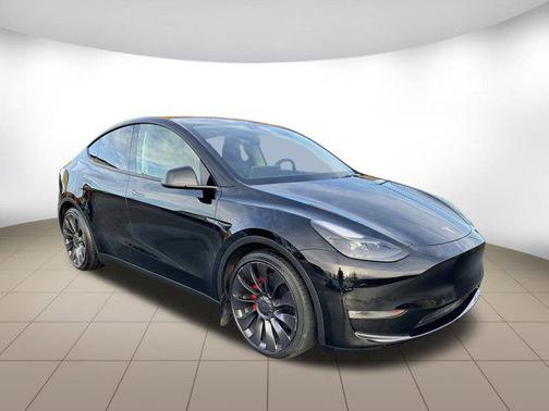 2022 Tesla Model Y Performance Dual Motor All-Wheel Drive
