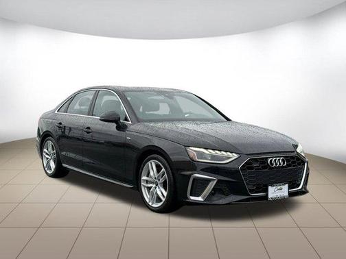 2023 Audi A4 45 S line Premium Plus