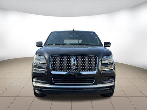2024 Lincoln Navigator Premiere