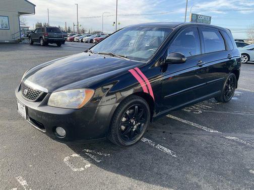 2005 Kia Spectra5 Base