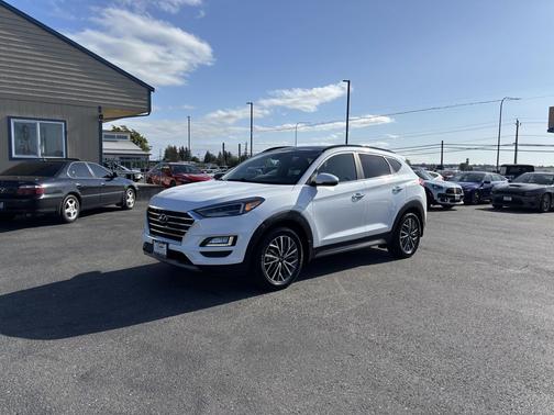 Cream White 2020 Hyundai TUCSON Ultimate