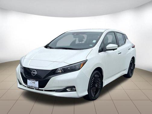 2023 Nissan Leaf SV PLUS 60 kWh