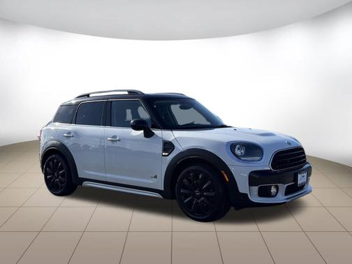 Light White 2018 MINI Countryman Cooper ALL4