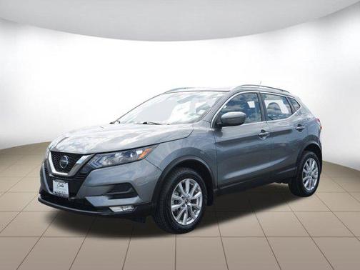 2022 Nissan Rogue Sport SV