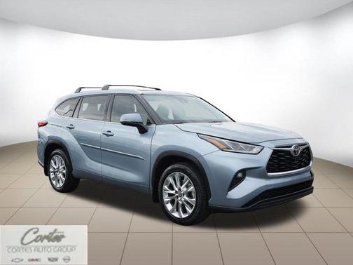 2022 Toyota Highlander Limited