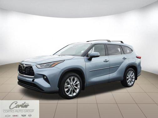 2022 Toyota Highlander Limited