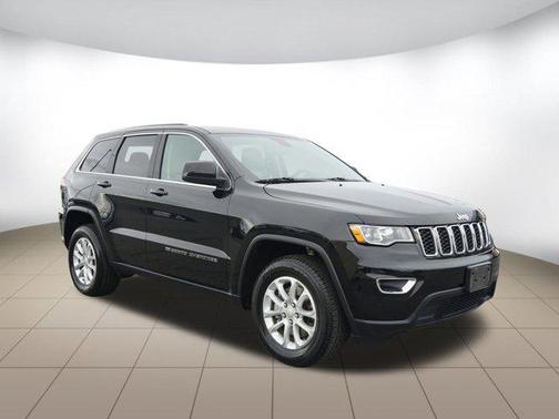 2022 Jeep Grand Cherokee Laredo