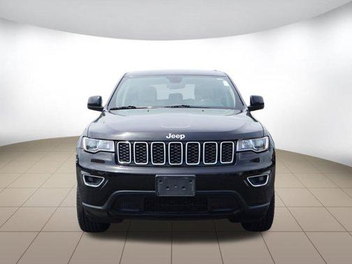 2022 Jeep Grand Cherokee Laredo