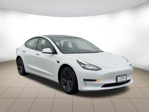 2023 Tesla Model 3 Standard Range