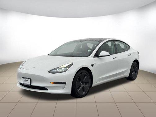 2023 Tesla Model 3 Standard Range