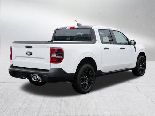 Oxford White 2025 Ford Maverick XLT