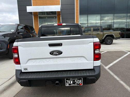 Oxford White 2025 Ford Maverick XLT