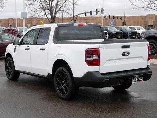 Oxford White 2025 Ford Maverick XLT
