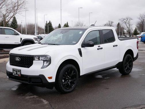 Oxford White 2025 Ford Maverick XLT