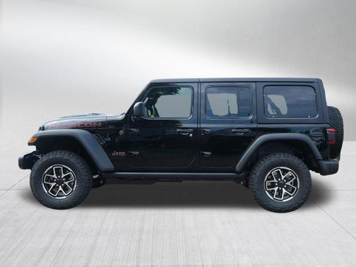 Black Clearcoat 2026 Jeep Wrangler Rubicon