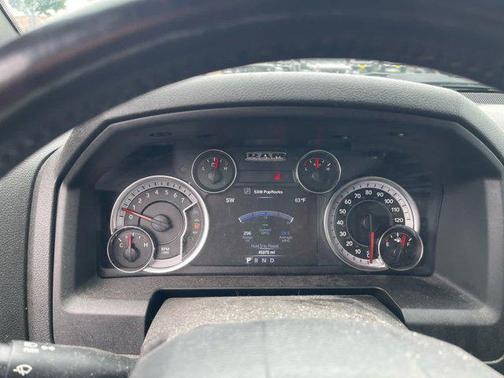 2021 RAM 1500 Classic Warlock Quad Cab 4x4 6'4' Box