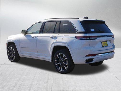 2025 Jeep Grand Cherokee Overland