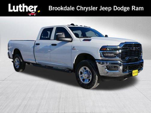 2026 RAM 3500 Tradesman Crew Cab 4x4 8' Box