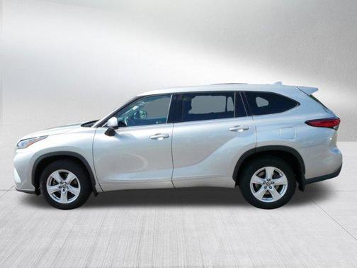 2020 Toyota Highlander LE