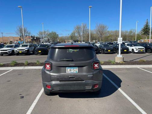 2019 Jeep Renegade Latitude