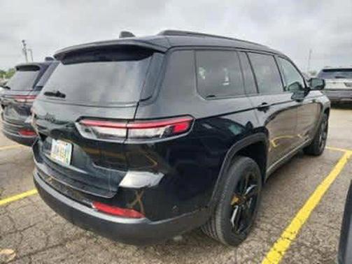 2022 Jeep Grand Cherokee L Altitude