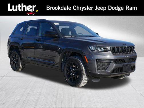 2026 Jeep Grand Cherokee Altitude