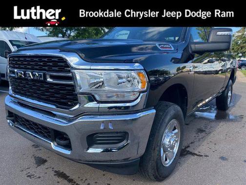 2024 RAM 2500 Tradesman Crew Cab 4x4 6'4' Box