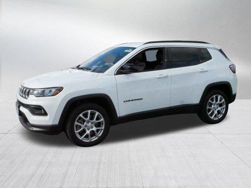 2024 Jeep Compass Latitude Lux