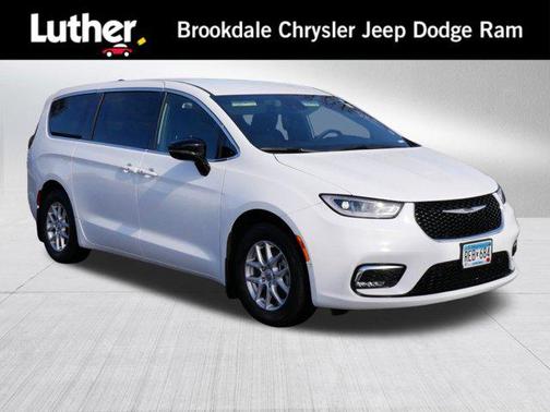 2025 Chrysler Pacifica L