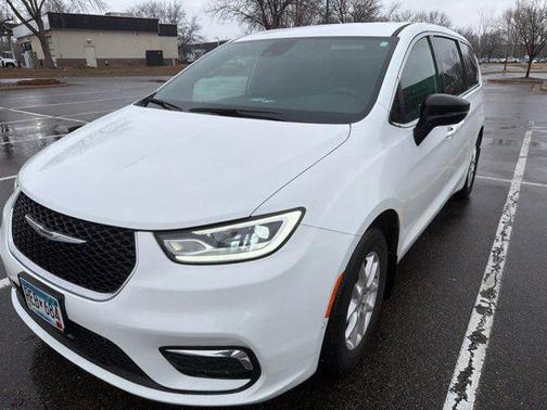 2025 Chrysler Pacifica L