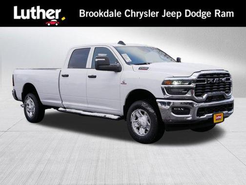 2026 RAM 2500 Tradesman Crew Cab 4x4 8' Box