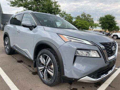 2022 Nissan Rogue Platinum