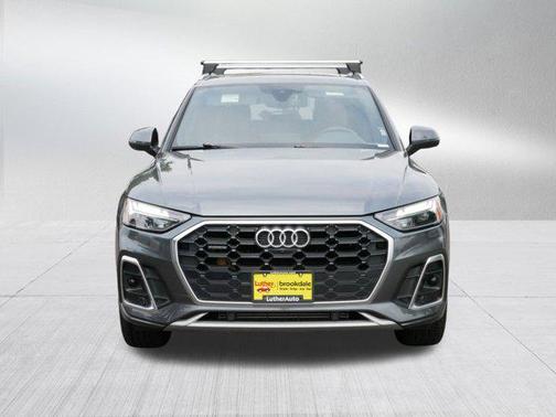 2022 Audi Q5 45 S line Premium Plus