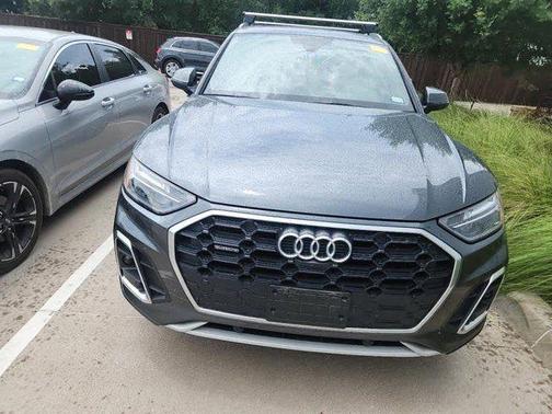 2022 Audi Q5 45 S line Premium Plus