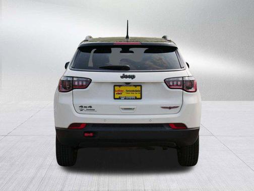 2021 Jeep Compass Trailhawk