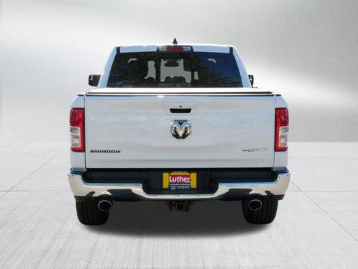 Bright White Clearcoat 2022 RAM 1500 Big Horn/Lone Star