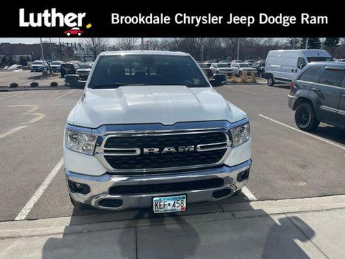Bright White Clearcoat 2022 RAM 1500 Big Horn/Lone Star