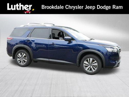 2024 Nissan Pathfinder SL 4WD
