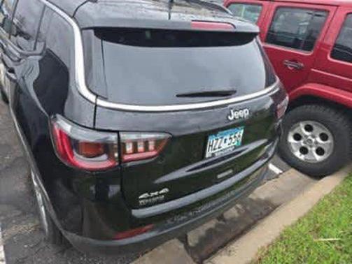 2022 Jeep Compass Latitude Lux