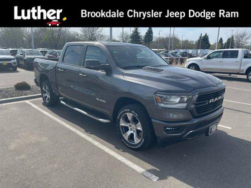 Granite Crystal Metallic Clearcoat 2023 RAM 1500 Laramie